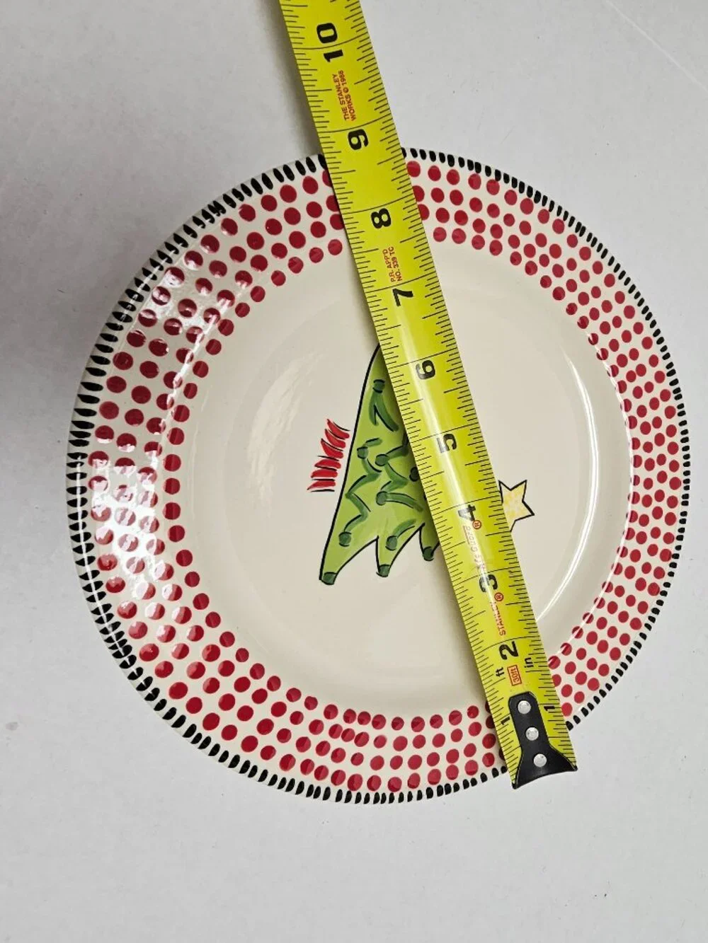 1 Caffco Simply Christmas Tree Star on Top Holiday Plate 9” M Bagwell